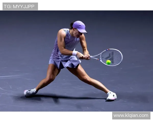 WTA总决赛第3日总述：莱巴金娜首进四强，凯斯连败无缘出线